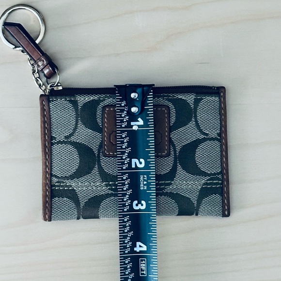 Coach Tan Signature Canvas with Leather Mini Zip Coin Card Case W/ Key Ring - Picture 11 of 12